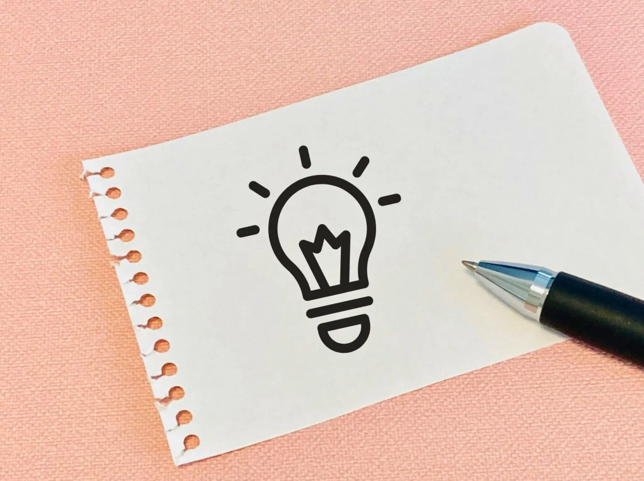 メモに書いた豆電球のイラスト