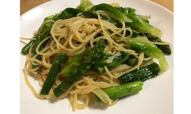アスパラとアンチョビのパスタ